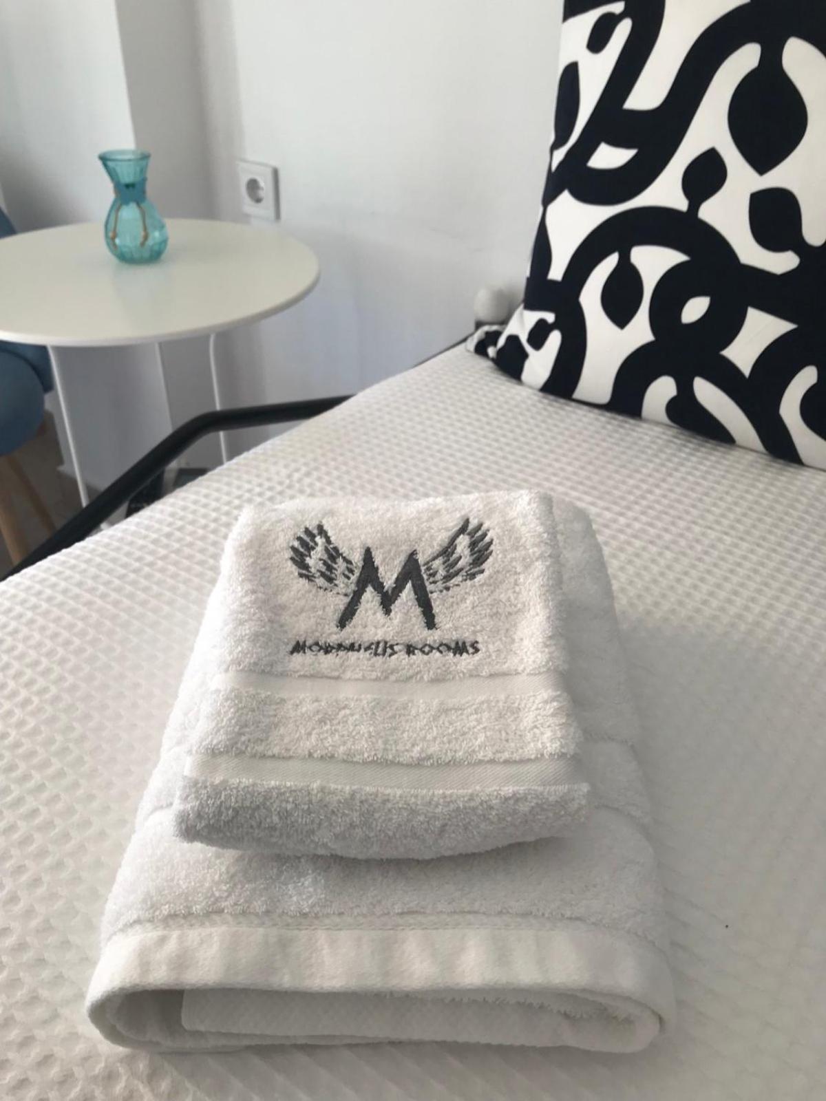 Morpheus Rooms Kini エクステリア 写真